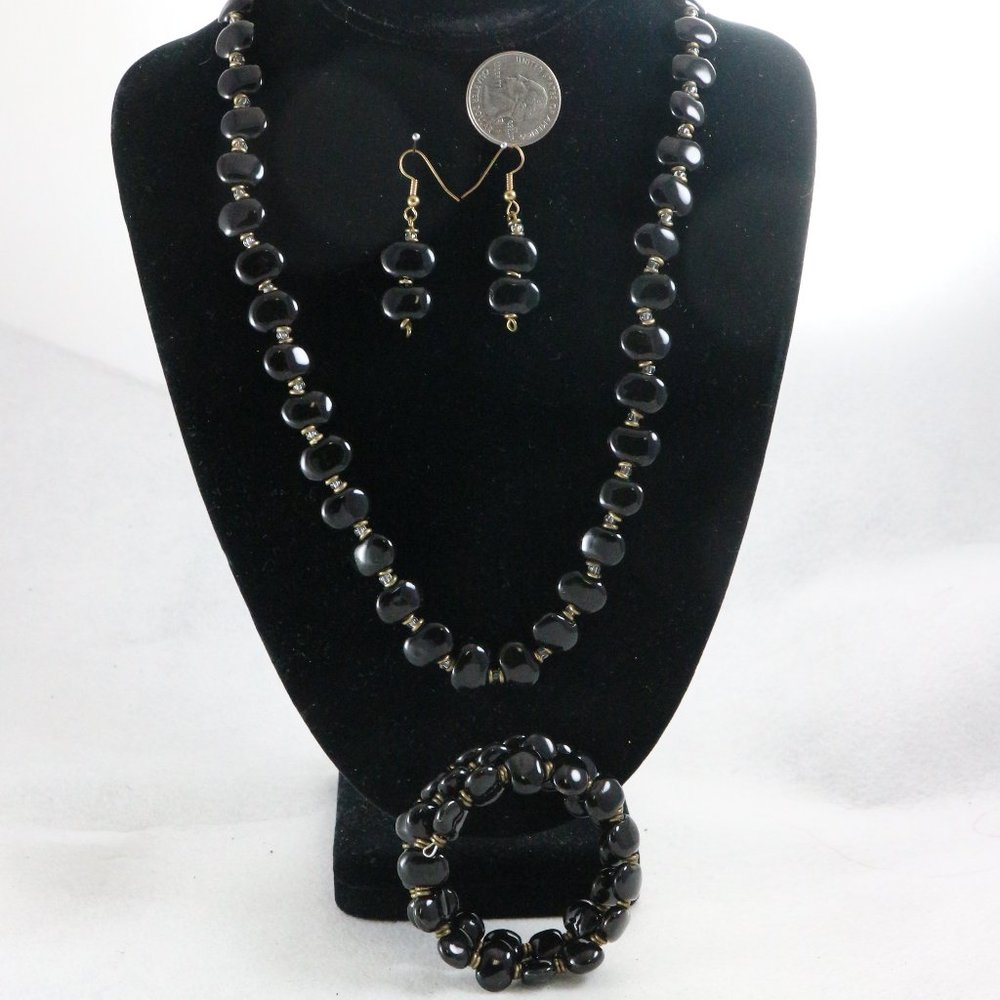 KAZURI Mini Shale Black Earthen Clay Jewelry Bundle Set